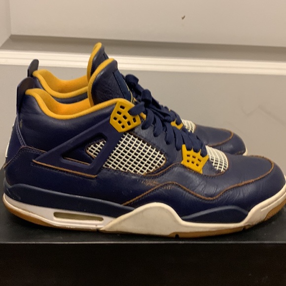 Air Jordan 4 Retro Dunk From Above - Picture 3 of 5